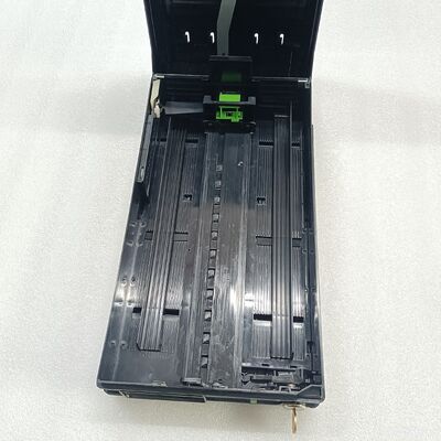 Diebold DN100 5500 Pièces de distributeur de billets de banque ATM Cassette 00155842000G