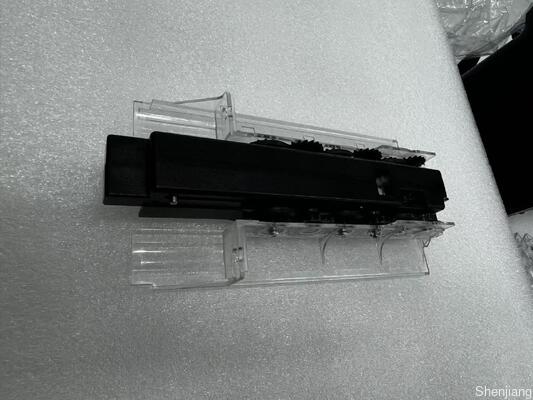 252063077 252027074 REMISSION PARA VALIDADOR DE BILLETES MEI SC Pour MEI SCL 1200 Notes SCXL 2200 Notes en cassettes Les pièces détachées sont déposées dans les bureaux des autorités compétentes de l'État membre où elles sont produites.