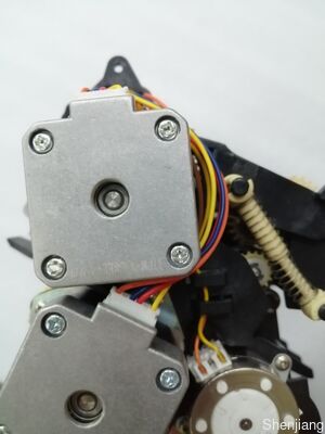 Module d'entrée/sortie Diebold Nixdorf DN200/250/450 IOC Unité collectrice pièce de distributeur automatique de billets 01750295447 1750295447